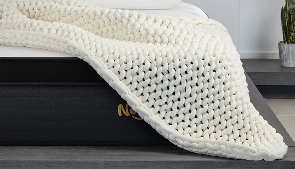 Nolah Chunky Knit Weighted Blanket